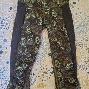 Lululemon Capri leggings